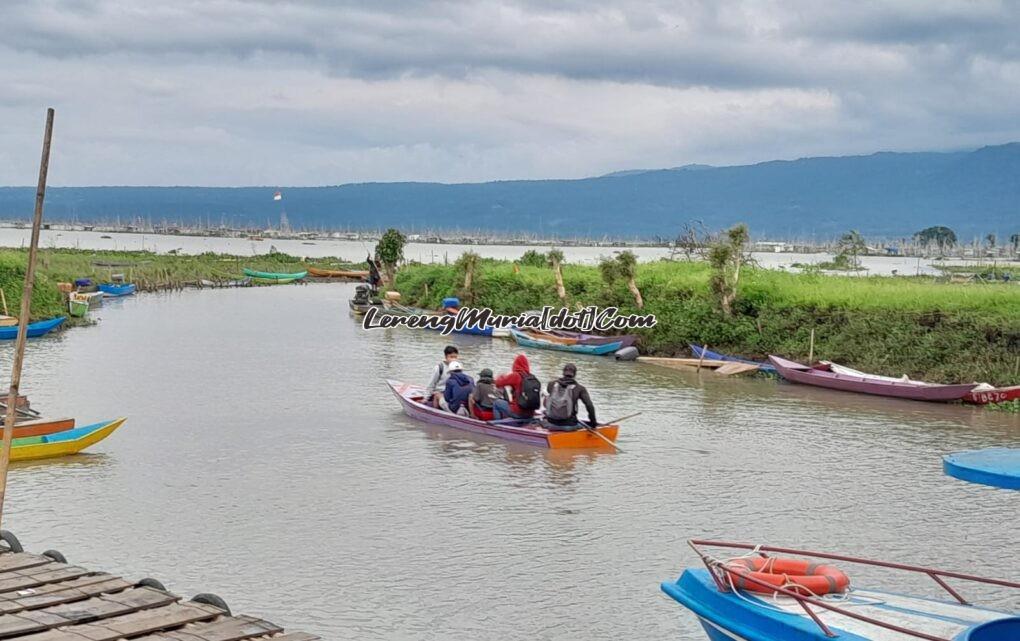 Foto pembranjang berangkat ke Rawa Pening lewat Dermaga Kampung Rawa