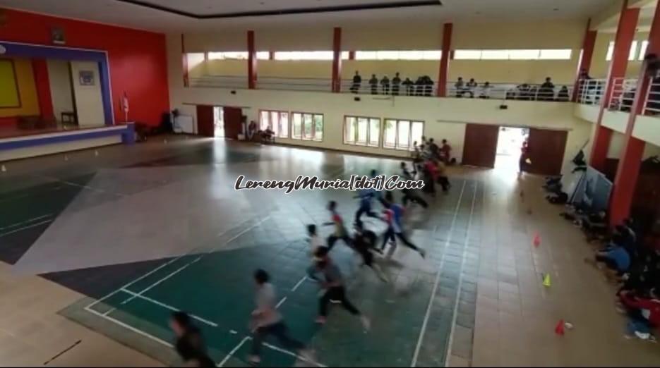 Foto atlit sedang mengikuti MFT di Auditorium SMAN 3 Pati | LERENG MURIA Foto atlit sedang mengikuti MFT di Auditorium SMAN 3 Pati