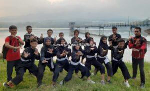 Foto bersama setelah latihan di Waduk Seloromo Gembong