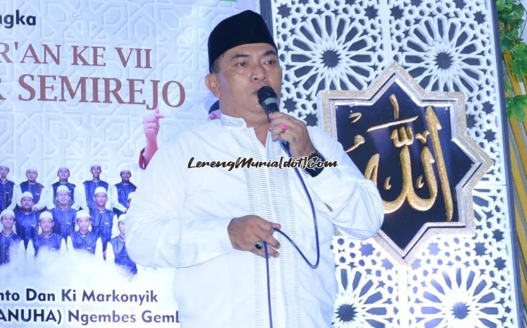 Foto sambutan Kades Semirejo Didik Sutriyanto, S.T. saat acara pengajian umum