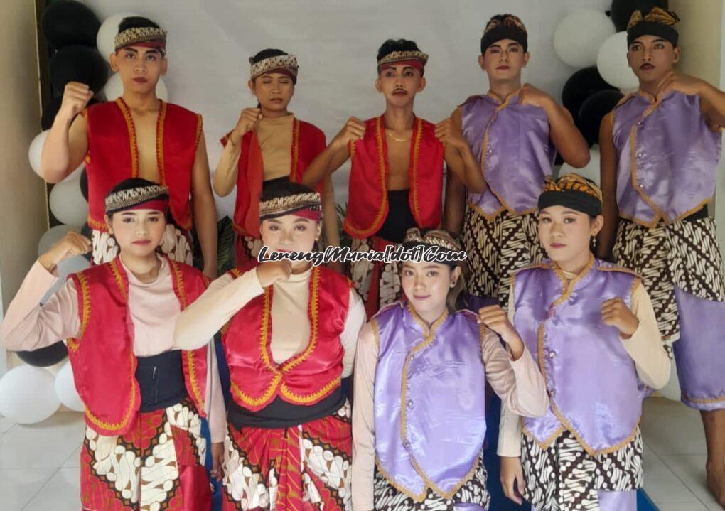 Foto bersama pesilat SH Terate sebagai prajurit seusai acara