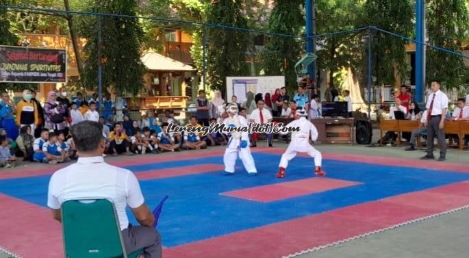 Foto pertandingan kumite perorangan putra | LERENG MURIA Foto pertandingan kumite perorangan putra