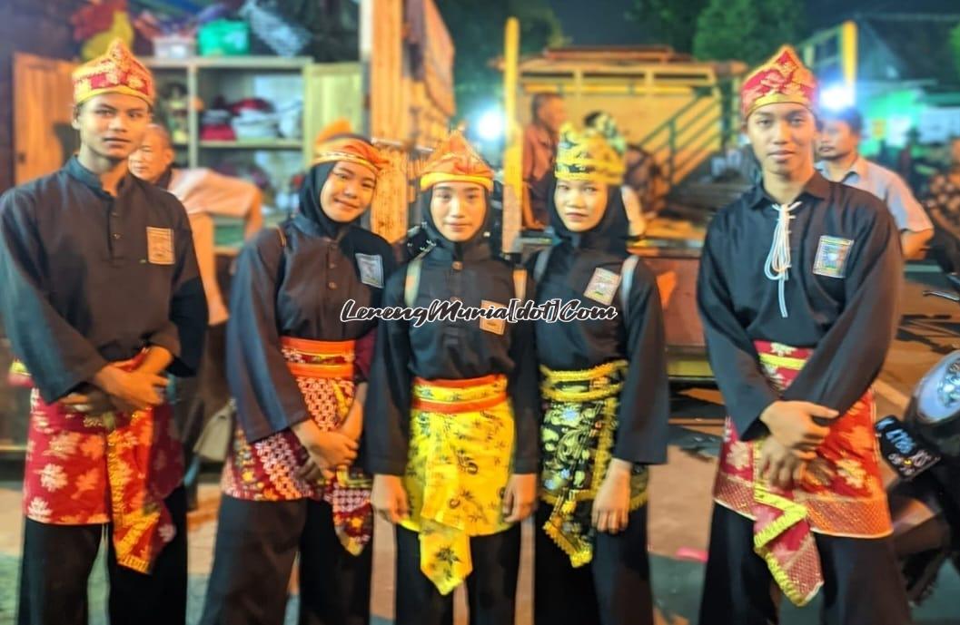 Foto bersama Pesilat SH Terate sebelum tampil di acara Sedekah Bumi Desa Gajahmati