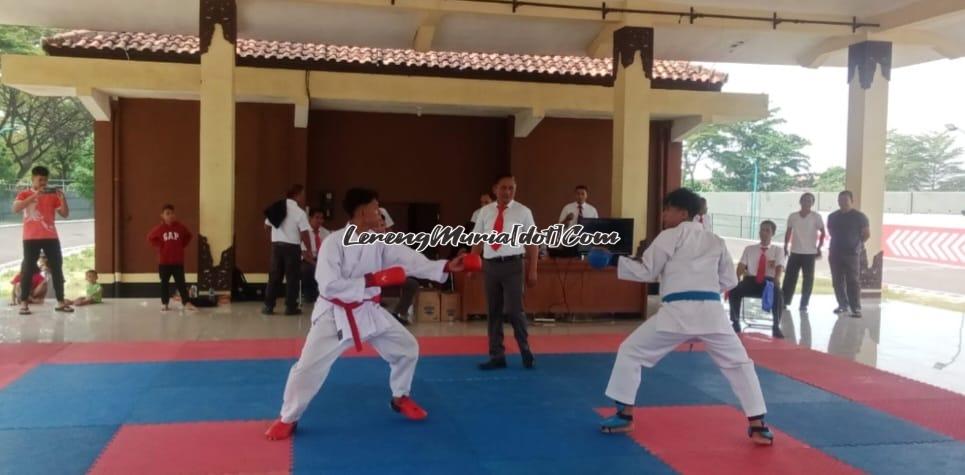 Foto Dojo Pelatda Karate di Kompleks Stadion Joyo Kusumo salah satu venue O2SN karate | LERENG MURIA Foto Dojo Pelatda Karate di Kompleks Stadion Joyo Kusumo salah satu venue O2SN karate