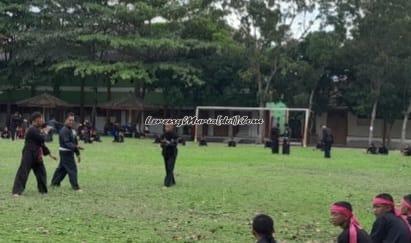 Foto siswa SH Terate sedang mengikuti sesi sambung UKT di SMAN 3 Pati