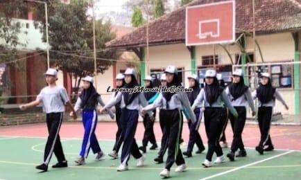 Foto Tim PKS sedang latihan PBB