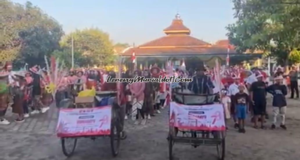 Foto becak beserta warga dari 3 RT siap diberangkatkan acara karnaval memeriahkan HUT RI ke 78