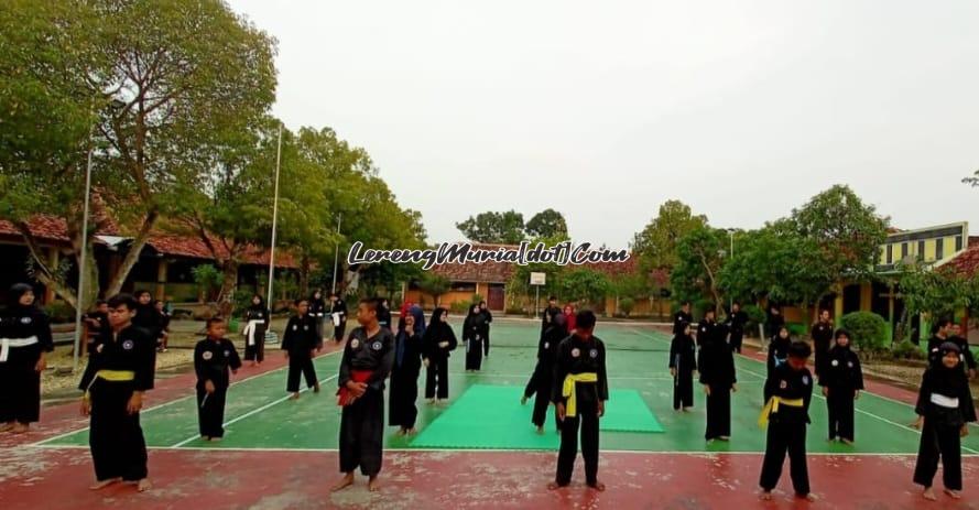 Foto atlet PPS Kembang Setaman siap mewujudkan targetnya dalam menghadapi Kejuaraan Pencak Silat Muria Raya Open I 2023