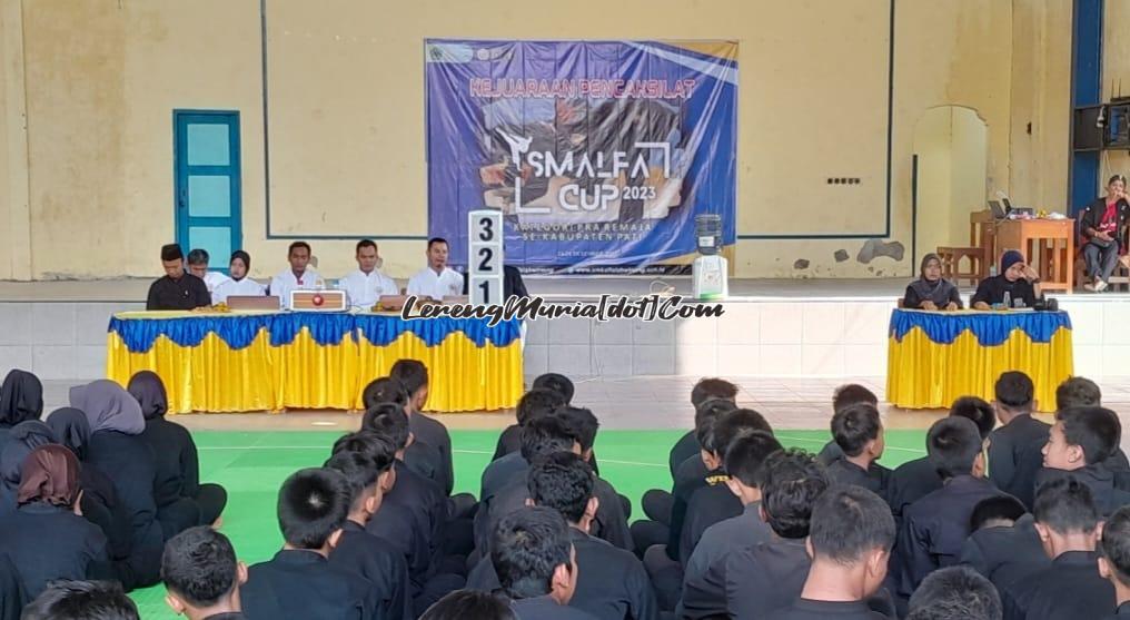 Foto peserta SMALFA CUP 2023 bersiap untuk mengikuti acara pembukaan