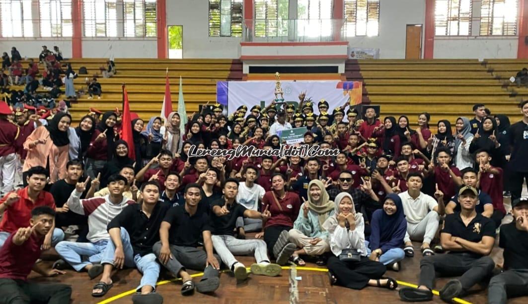 Tim PBB SMAN 3 Pati merayakan keberhasilannya setelah meraih juara umum 1 LKBB Gala Agni Abhipraya