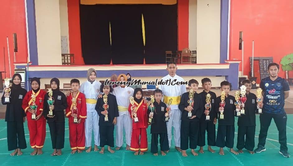 Para pesilat  juara O2SN SD Kecamatan Pati yang siap bersaing di tingkat kabupaten