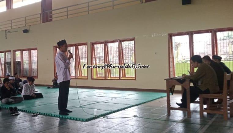 Lomba adzan yang diselenggarakan di Auditorium SMAN 3 Pati untuk menyemarakkan kegiatan bulan Ramadhan