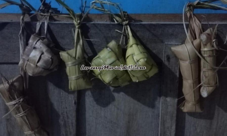 Ketupat dan lepet yang sudah matang dan siap dikonsumsikan