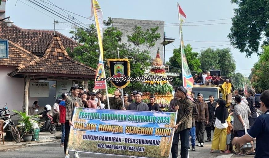 Salah satu gunungan dari Dukuh Gambiran yang ikut memeriahkan Kirab Budaya Desa Sukoharjo