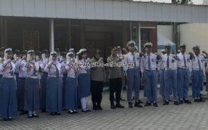 Foto bersama semua anggota PKS dalam acara Apel PKS dan Jateng Zero Bullying di halaman Mapolresta Pati