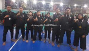 Para atlet pencak silat KKO SMAN 3 Pati yang berhasil meraih medali di SH Terate Cup VIII Cabang Pati 2024