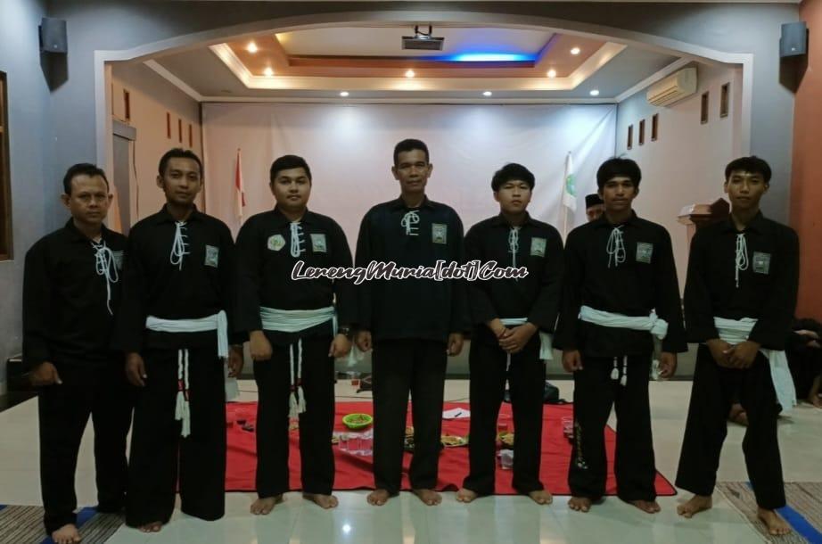 Dicki Ferri (3 dari kiri) terpilih sebagai Ketua Ranting SH Terate Gunungwungkal Cabang Pati | LERENG MURIA Dicki Ferri (3 dari kiri) terpilih sebagai Ketua Ranting SH Terate Gunungwungkal Cabang Pati