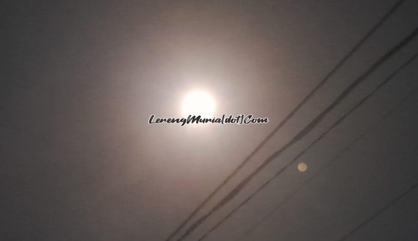 Hunter Moon, suatu fenomena alam yang unik dapat dilihat di atas langit Indonesia terkhusus di Kota Pati pada Kamis Malam (17/10/2024) yang lalu