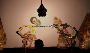 Ilustrasi pagelaran wayang kulit Indonesia (Foto: Infopublik.id)