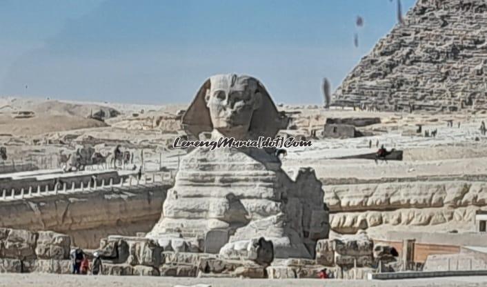 Patung Spinx Agung Giza, singa berkepala manusia yang fenomenal di Mesir