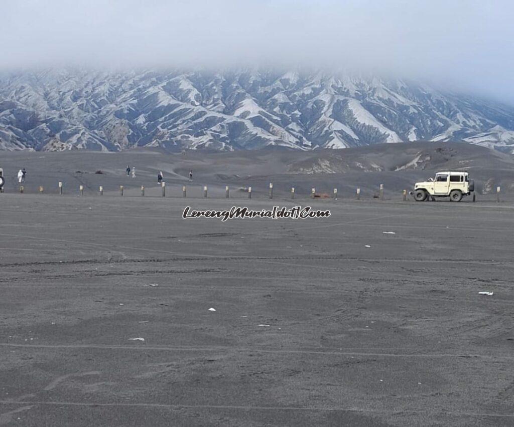 Lokasi fenomena unik "pasir berbisik" di padang pasir Gunung Bromo