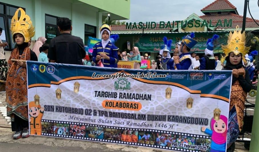 Karnaval Targhib Ramadhan yang diselenggarakan SDN Kutoharjo 02 Pati bekerja sama dengan TPQ Baitussalam Dukuh Karangdowo Desa Kutoharjo Pati