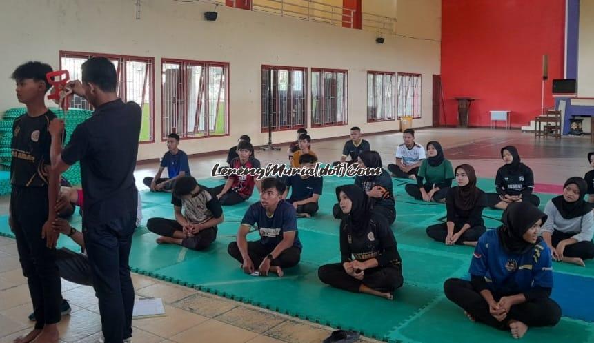 Calon atlet Pra Porprov. IPSI Pati mengikuti tes antropometri di Auditorium SMAN 3 Pati | LERENG MURIA Calon atlet Pra Porprov. IPSI Pati mengikuti tes antropometri di Auditorium SMAN 3 Pati