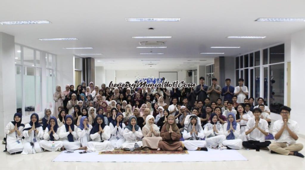 Foto bersama mahasiswa Akuntansi IPB Bogor setelah kegiatan bukber