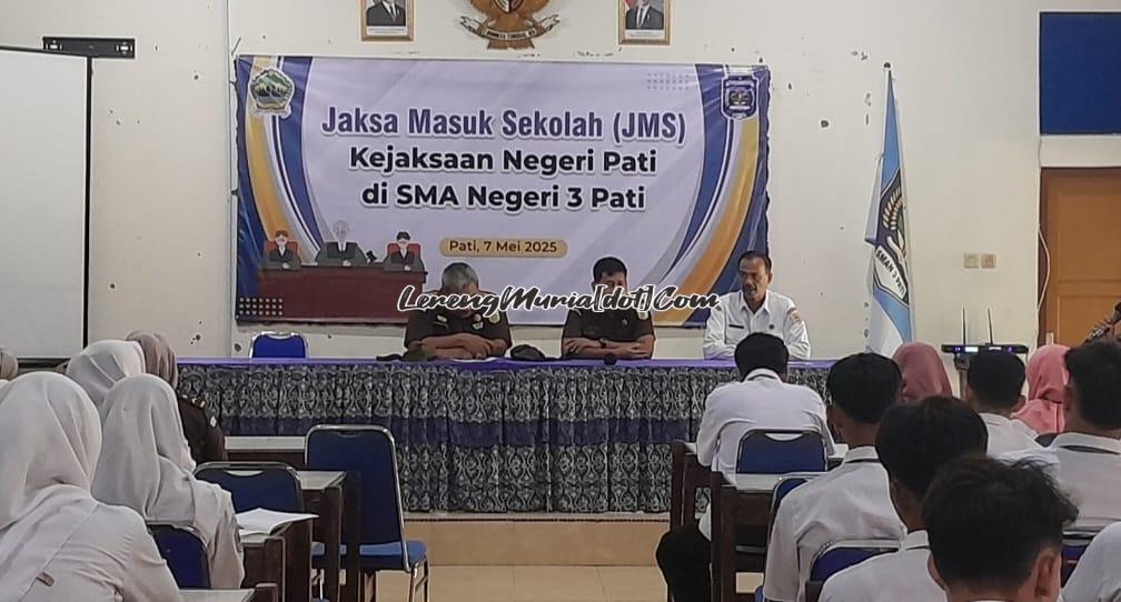 Program JMS Kejaksaan Negeri Kabupaten Pati berlangsung di SMAN 3 Pati