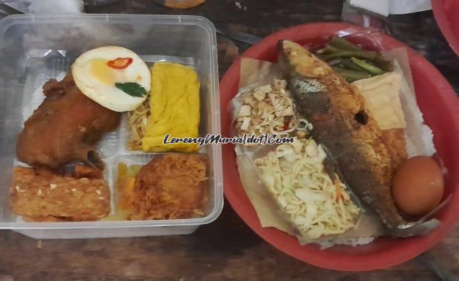 Nasi berkat dalam acara sedekah bumi di Desa Sinoman Pati