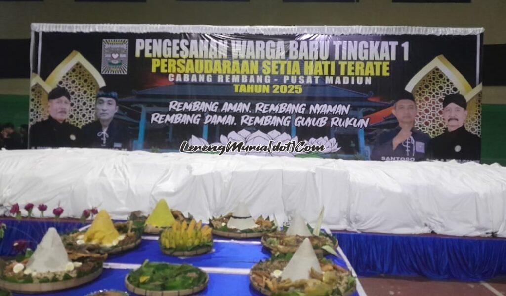 Pengesahan Warga Tingkat I SH Terate Cabang Rembang di GOR Mbesi Rembang