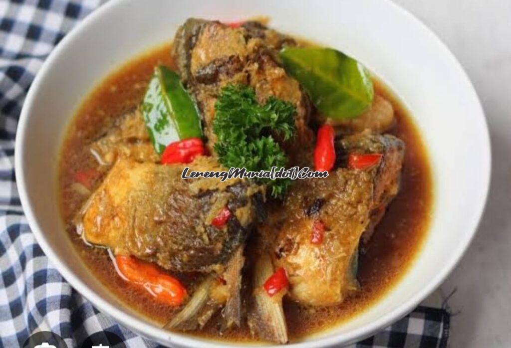 Sayur semur sebagai pelengkap hidangan acara ketuwin di Desa Semirejo Pati (Foto: Resepkoki)