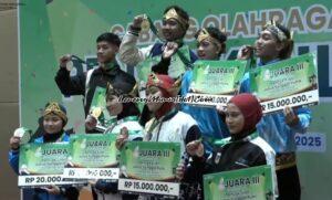 O2SN PENCAK SILAT SMA TINGKAT NASIONAL: SANG JUARA TERSENYUM
