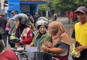 OSIS/MPK SMAN 3 PATI BAGI 160 PAKET TAKJIL, SASAR 3 LOKASI