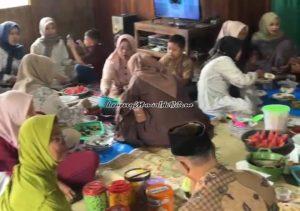 Suasana reuni keluarga Mbah Jiddin Janti Grobogan di Hari Raya Idul Fitri | LERENG MURIA | LERENG MURIA Suasana reuni keluarga Mbah Jiddin Janti Grobogan di Hari Raya Idul Fitri